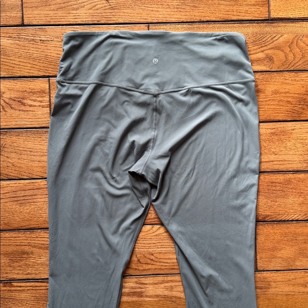 Lululemon Align Ribbed Mini Flare Leggings Pants Size 18 Inseam 32” Gray - Picture 4 of 13